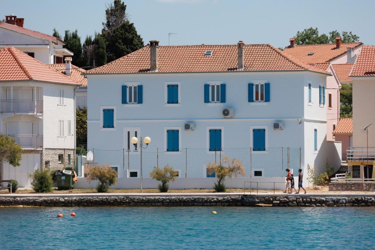 Dedic Apartment Petrcane Exterior photo